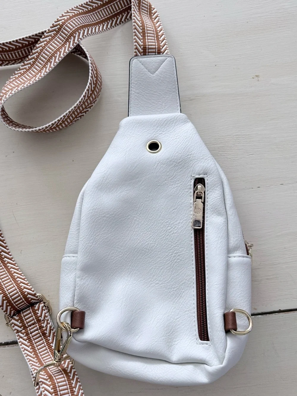 BOSTANTEN White & Brown Crossbody Sling Bag - Sleek Everyday Carry